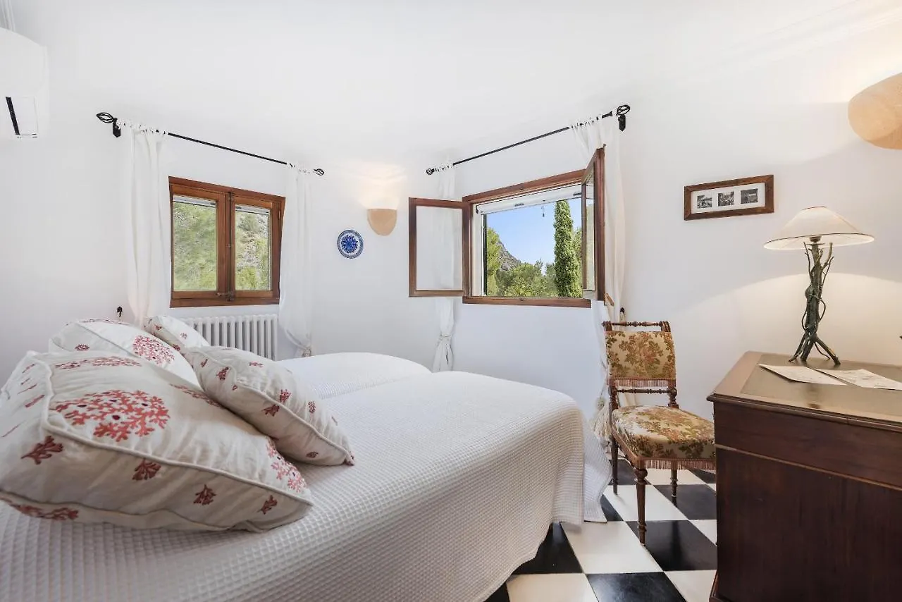 Can Punxa Dalt - Traditional Villa With Heatable Pool Pollensa