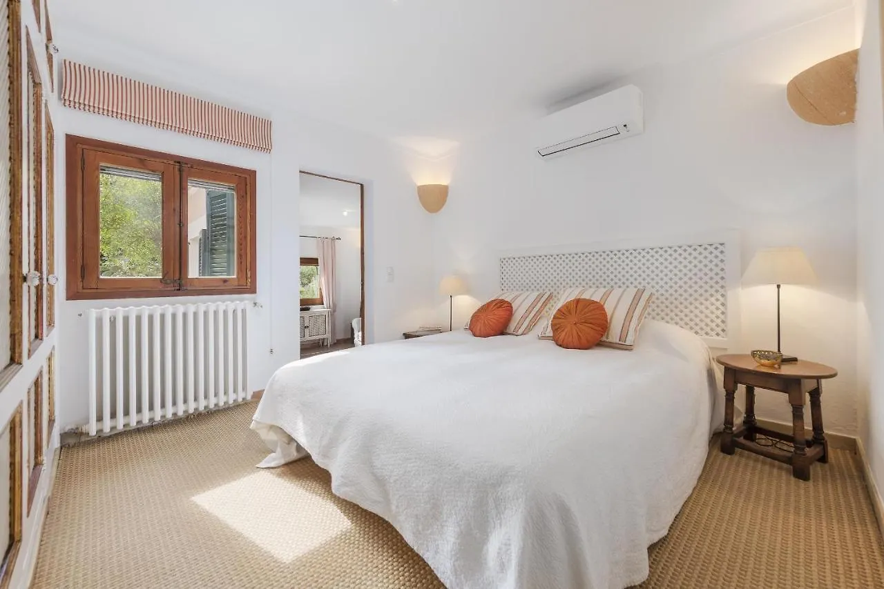 Can Punxa Dalt - Traditional Villa With Heatable Pool Pollenca